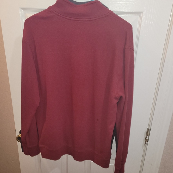 2 Van Heusen long sleeves - Picture 8 of 8